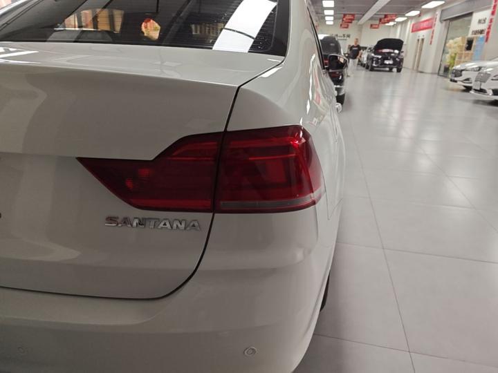 Santana 2021 1.5L AT photo 7