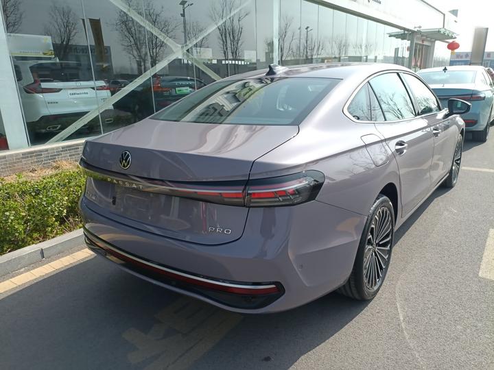 Passat 2025 Pro 380TSI photo 4