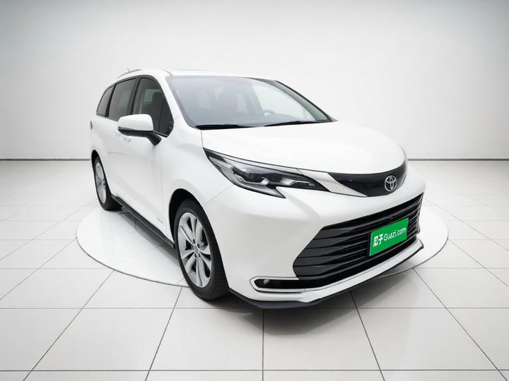 Sienna 2023 2.5L Hybrid Premium photo 3