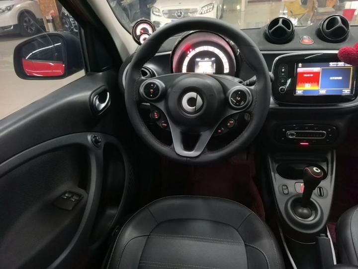 forfour 2016 0.9T 66 photo 6