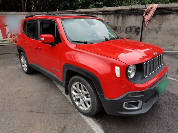 Renegade 2018 180T AT photo 3