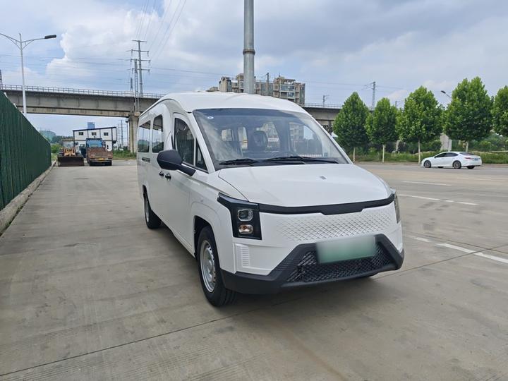 Lingshi 2025 Value 42.3kWh photo 3