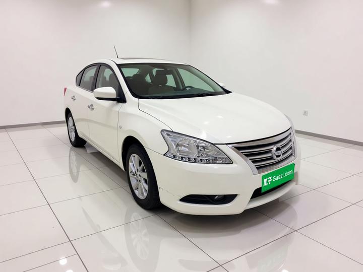 Sylphy 2014 1.6XV CVT Exclusive photo 3