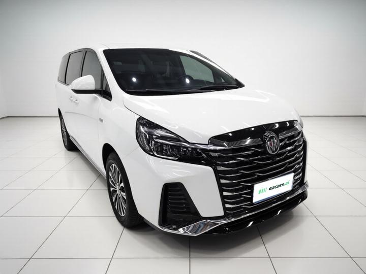 GL8 2023 Facelift Luxury photo 3