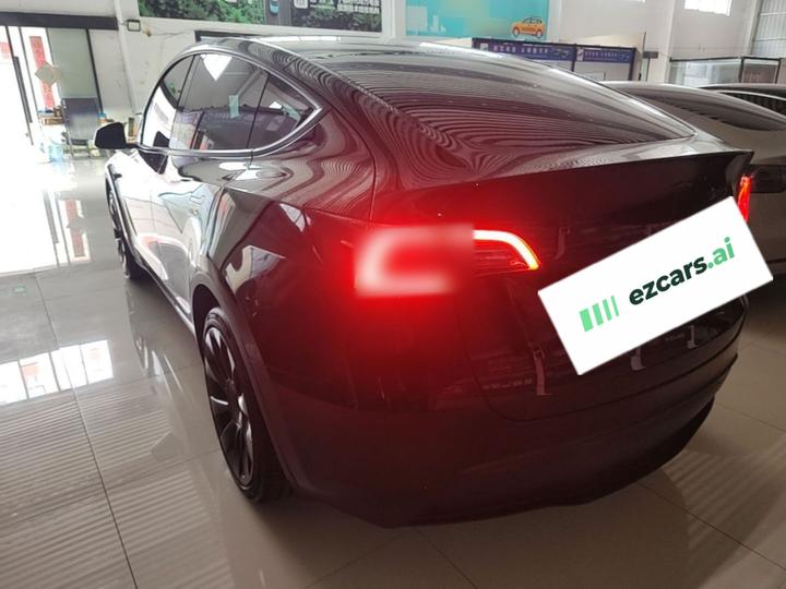 Model Y 2022 Facelift RWD photo 4