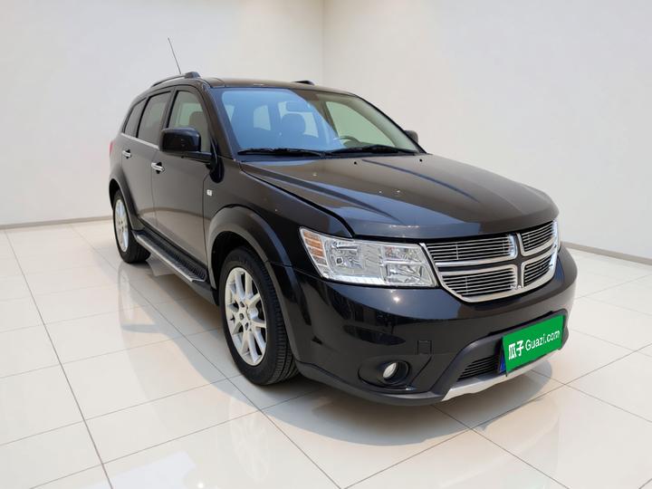 Dodge 2013 2.4L RWD photo 3