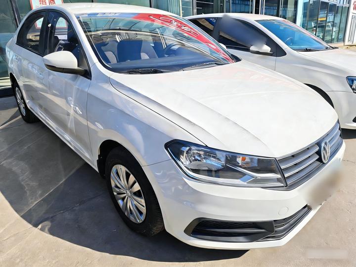 Santana 2021 1.5L AT photo 3
