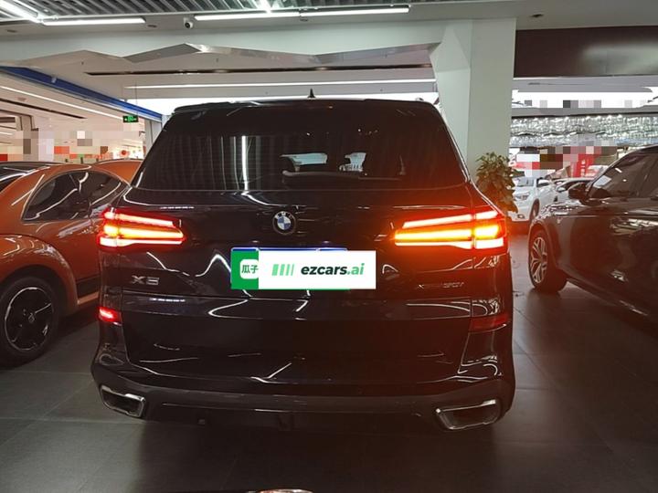 X5 Imported 2020 xDrive30i M Sport Package photo 3