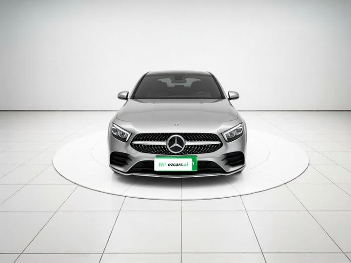 A-Class 2020 Facelift A 200 L Sport Dynamic photo 2