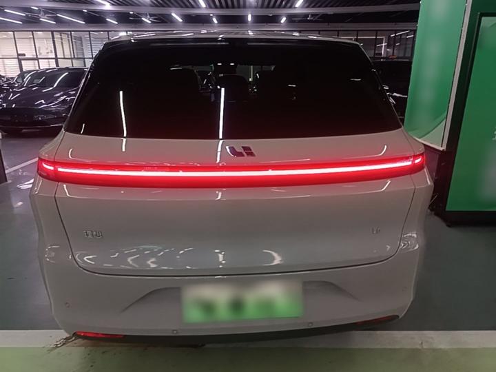 Li Auto L6 2024 Max photo 3