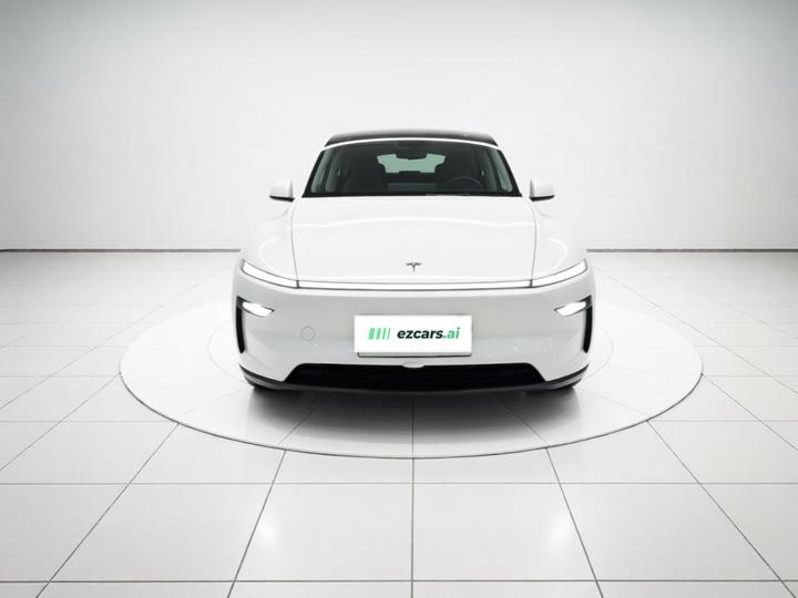 Model Y 2025 RWD photo 2