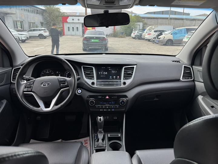 Tucson 2015 1.6T DCT RWD Smart photo 4