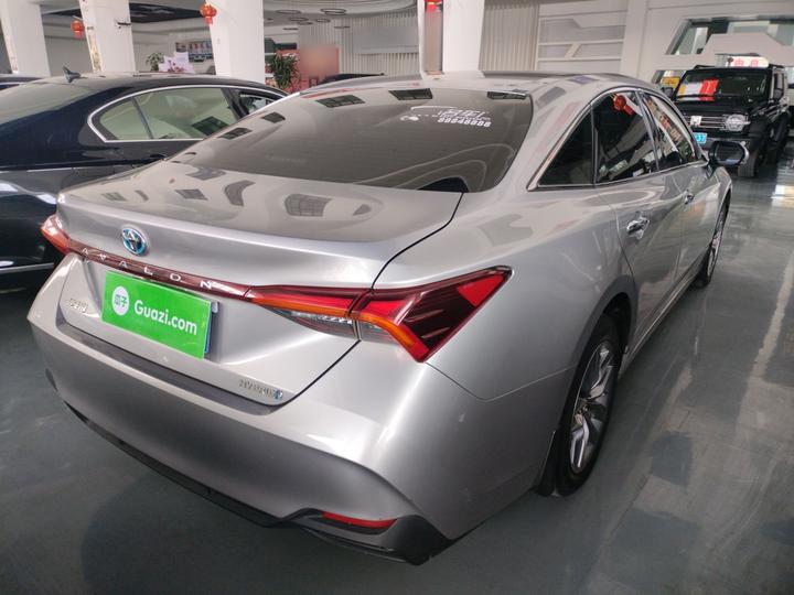 Avalon 2019 Hybrid 2.5L Luxury China VI photo 4