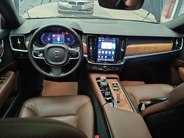 S90 2022 B5 Luxury photo 2