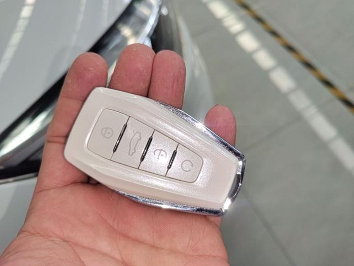 Geely icon 2020 1.5TD i7 BSG photo 8