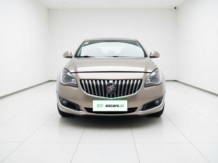 Regal 2015 1.6T Elite Tech photo 2