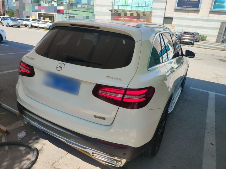 GLC 2018 Facelift GLC 200 4MATIC photo 4