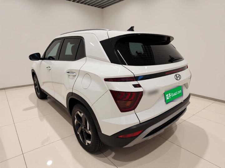 ix25 2020 1.5L CVT GLS Smart photo 4