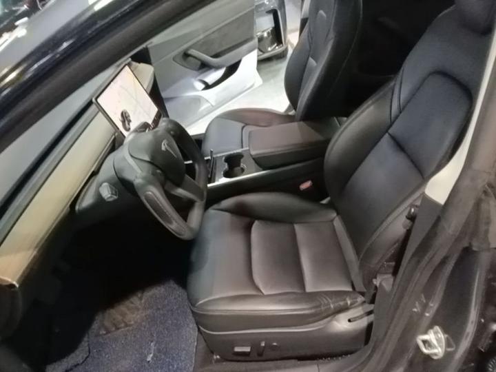 Model 3 2019 Standard Range RWD Upgraded photo 6