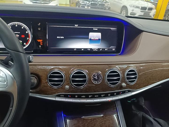 S-Class 2017 S 320 L Business photo 7