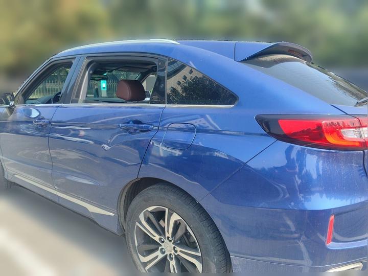 UR-V 2017 370TURBO AWD China V photo 4