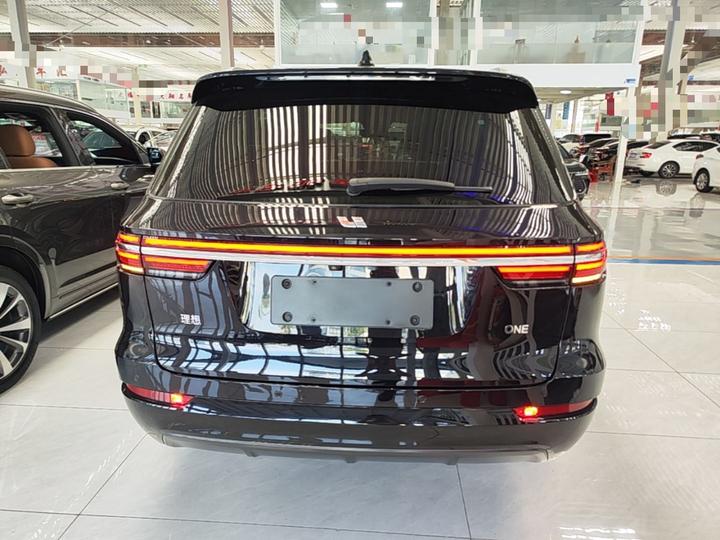 Li Auto ONE 2021 EREV 6-Seater photo 5