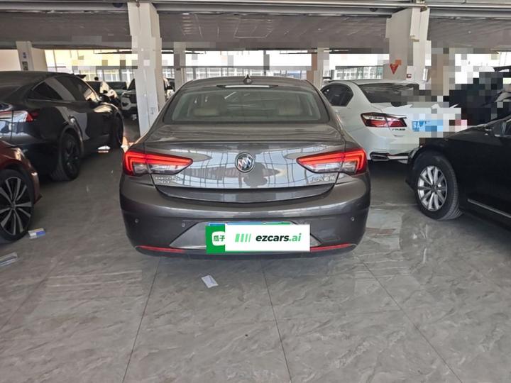 Regal 2019 20T Elite China VI photo 6