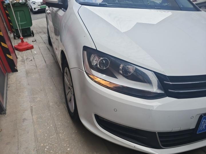 2018 380TSI 7-Seater photo 7