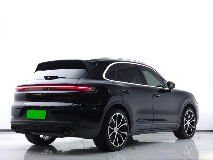 2024 Cayenne 3.0T