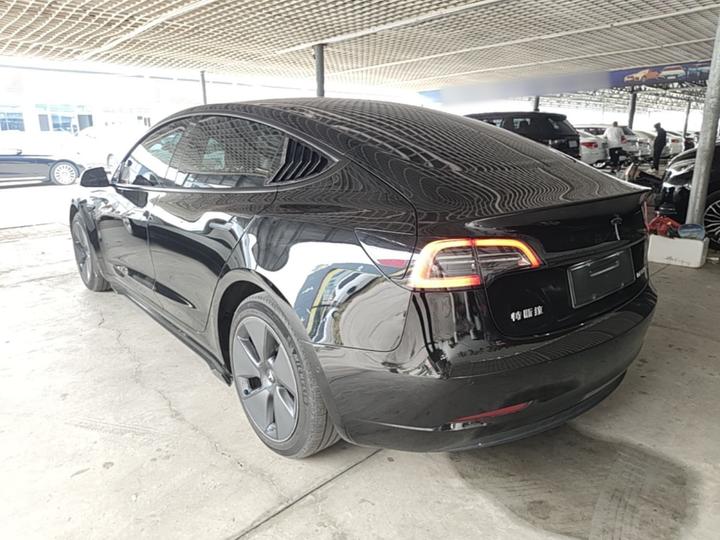 Model 3 2022 RWD photo 4