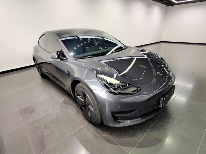 Model 3 2022 RWD photo 3
