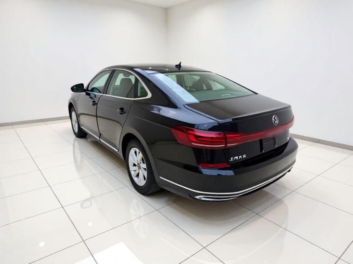 Passat 2024 280TSI Business photo 4