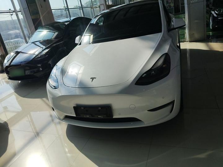 Model Y 2022 Performance AWD photo 2