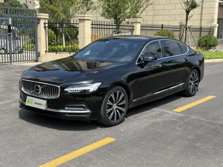 S90 2022 B5 Luxury