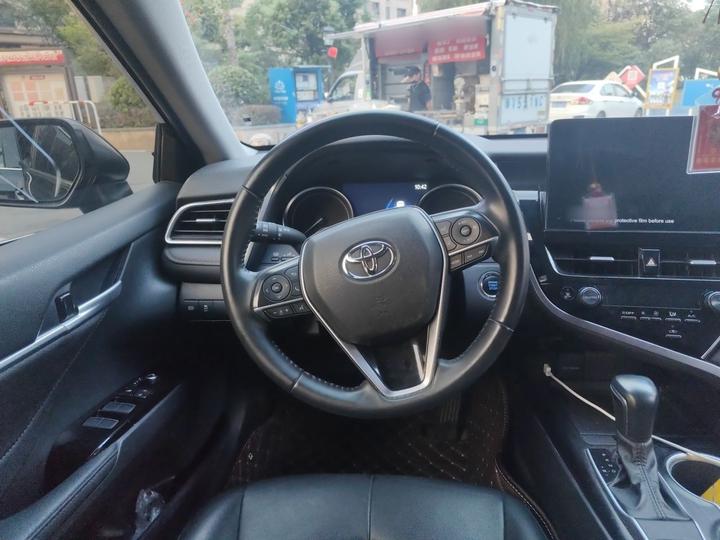 Camry 2023 2.0G Luxury photo 3