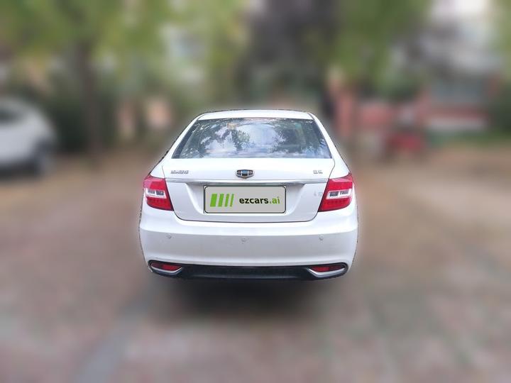 Vision 2016 1.5L MT photo 5