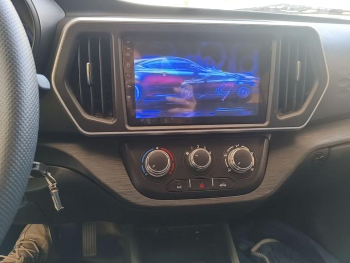 Changan EM80 2025 Comfort 6-Seater 300km photo 8