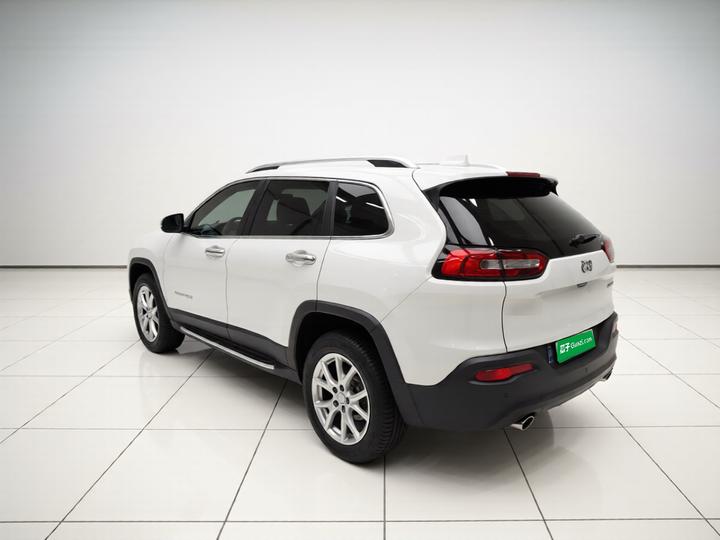 Cherokee 2017 2.0L photo 4