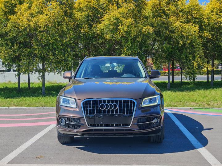 Q5 2017 Plus 40 TFSI Tech photo 3