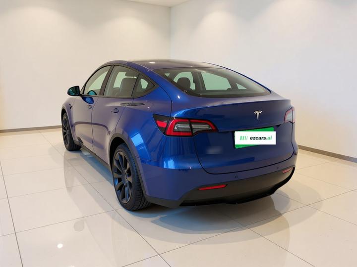 Model Y 2021 Standard Range RWD photo 4