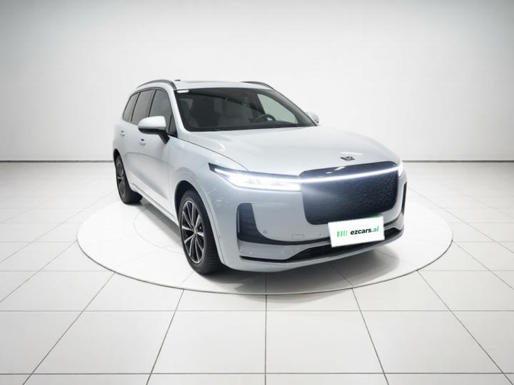 Li Auto ONE 2020 EREV 6-Seater photo 3