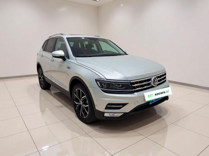 Tiguan L 2017 380TSI AT AWD Flagship photo 3