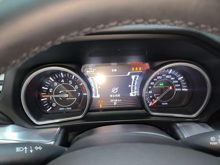 Grand Commander 2022 2.0T AWD Luxury photo 7