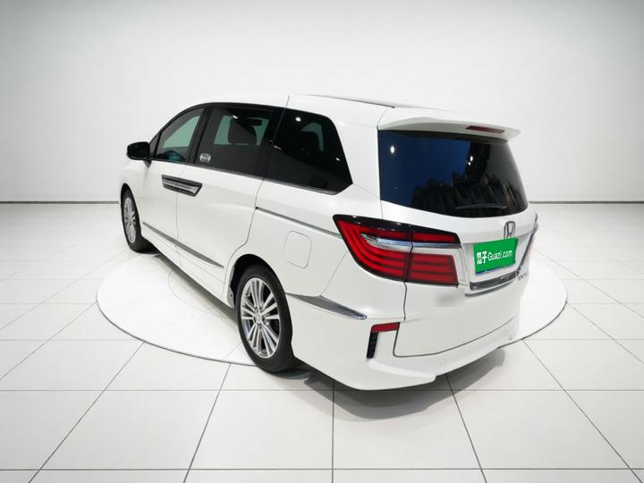 Elysion 2016 2.4L Supreme photo 4