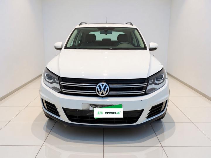 Tiguan 2015 1.8TSI AT RWD photo 2