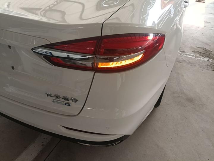 Mondeo 2020 EcoBoost 180 Fashion photo 7