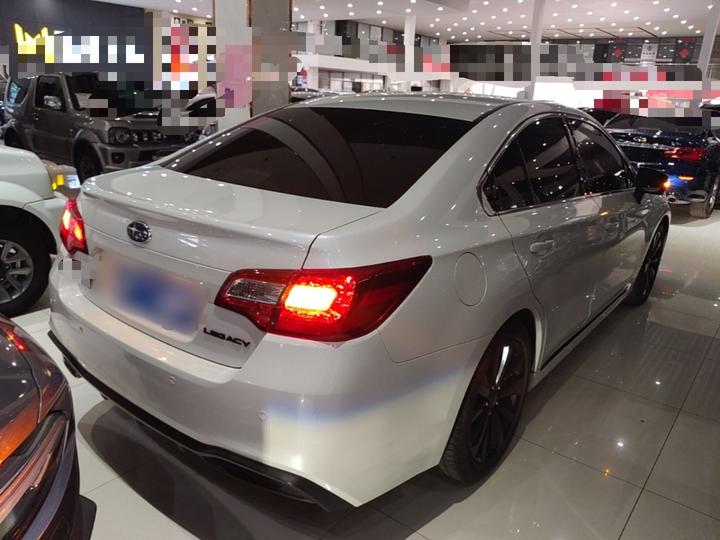 2020 Facelift 2.5i EyeSight photo 6
