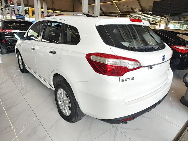 T70 2016 2.0L CVT photo 4