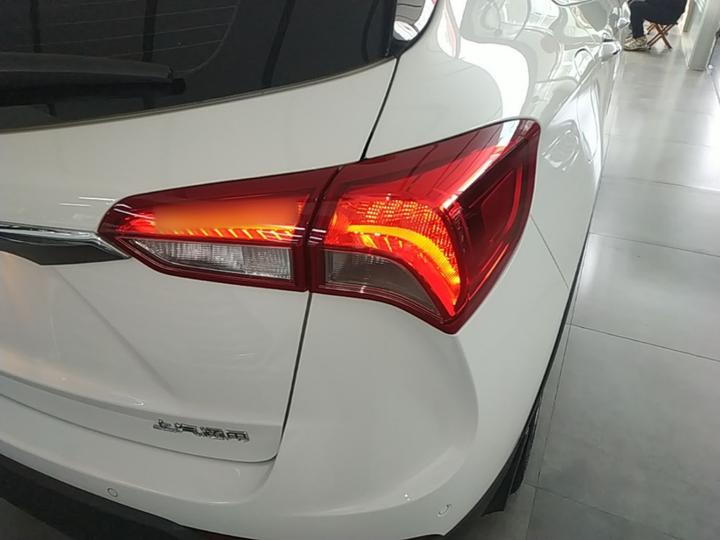 Envision 2018 28T AWD Elite photo 7