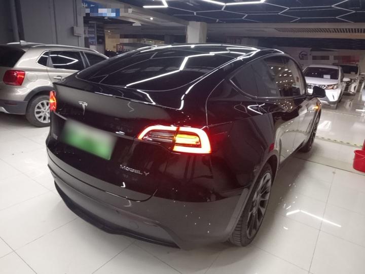 Model Y 2022 Facelift Long Range AWD photo 6